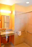 Microtel Inn and Suites by Wyndham Rawlins