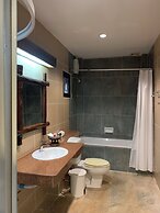 Baan Hin Sai Resort & Spa