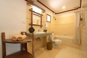 Baan Hin Sai Resort & Spa