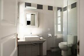 La Roka, Cliffside Memories