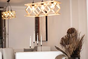 La Roka, Cliffside Memories