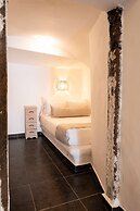 La Roka, Cliffside Memories