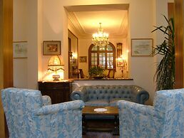 Hotel Royal
