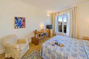 Hotel Royal