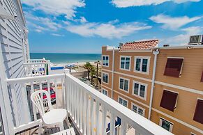 Seaside Amelia Inn