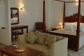 The Cliff Beach & SPA Hotel