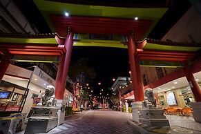 Central Brunswick Apartment Hotel