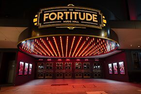 Central Brunswick Apartment Hotel