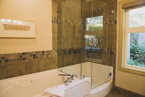 Long Beach Lodge Resort