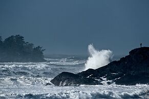 Long Beach Lodge Resort