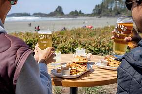 Long Beach Lodge Resort