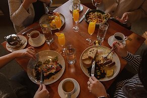 Long Beach Lodge Resort