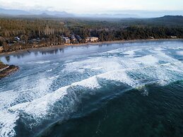 Long Beach Lodge Resort