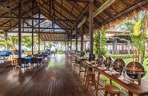 Islanda Hideaway Resort