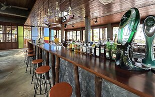 Islanda Hideaway Resort