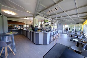 B+B Hotel Sonnenmatte Near Badeparadies