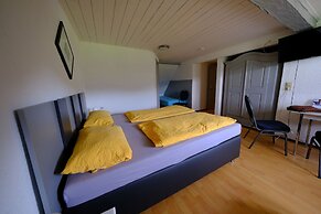 B+B Hotel Sonnenmatte Near Badeparadies