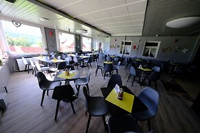 B+B Hotel Sonnenmatte Near Badeparadies