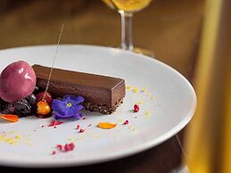 Fable Terrace Downs Resort by Mgallery