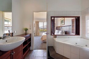 Fable Terrace Downs Resort by Mgallery