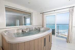 Fistral Beach Hotel and Spa - Adults Only