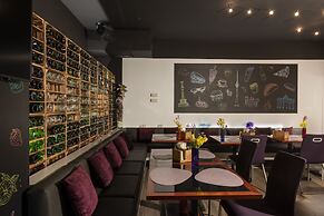 greet Berlin Alexanderplatz