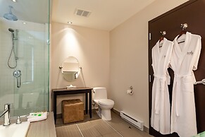 Imperia Hotel and Suites