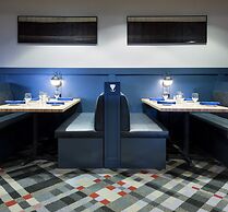 Embassy Suites Anchorage