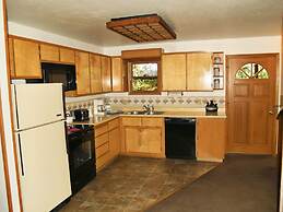 Mountain Retreat Resort