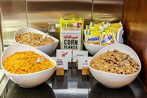 Holiday Inn Express Edinburgh Royal Mile by IHG