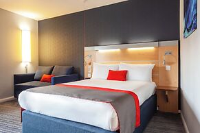 Holiday Inn Express Edinburgh Royal Mile by IHG