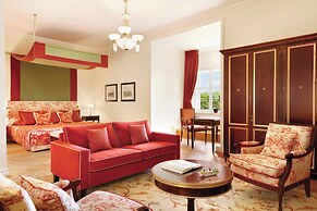Villa Rothschild, an Autograph Collection Hotel