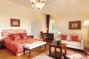 Villa Rothschild, an Autograph Collection Hotel