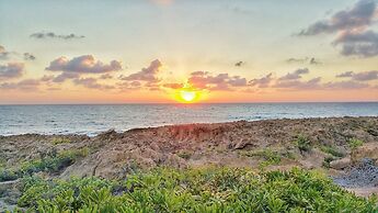 Cynthiana Beach Hotel