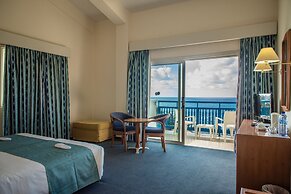 Cynthiana Beach Hotel