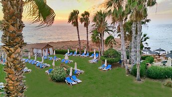 Cynthiana Beach Hotel