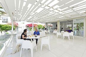 Mon Repos Hotel