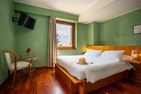 Hotel Cesare