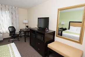 The Hope Hotel and Richard C. Holbrooke Conference Center