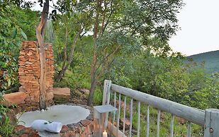 Clifftop Exclusive Safari Hideaway