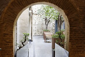 EME Catedral Mercer Hotel