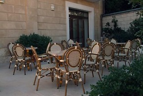 Albatres Palace Hotel