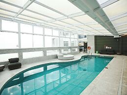 Mercure Camboriu Hotel