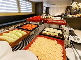 Mercure Camboriu Hotel