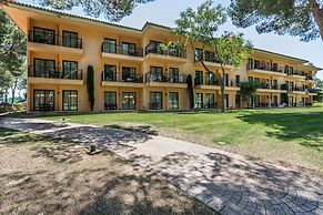 Vell Mari Hotel & Resort