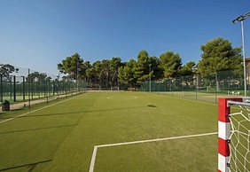 Vell Mari Hotel & Resort