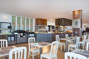 Iberostar Waves Bouganville Playa