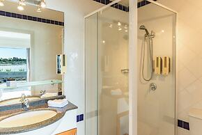 Blue Pacific Quality Apartments