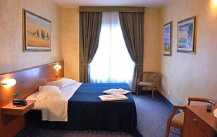 Point Hotel Conselve