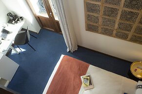 Casual Ilbira Granada Hotel